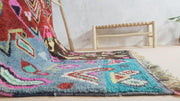 Handgefertigter Azilal-Teppich, 245 x 150 cm || 8,04 x 4,92 Fuß - KENZA & CO