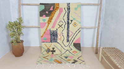 Handgefertigter Azilal-Teppich, 220 x 130 cm || 7,22 x 4,27 Fuß - KENZA & CO