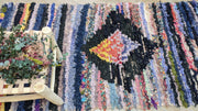 Vintage Boucherouite Teppich - 245 x 105 cm || 8,04 x 3,44 Fuß - KENZA & CO