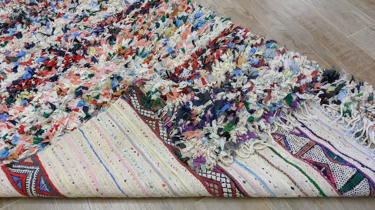 Vintage Boucherouite Teppich - 245 x 130 cm || 8,04 x 4,27 Fuß - KENZA & CO