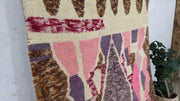 Handgefertigter Azilal-Teppich, 240 x 145 cm || 7,87 x 4,76 Fuß - KENZA & CO