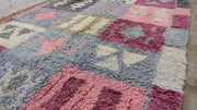 Handgefertigter Azilal-Teppich, 220 x 155 cm || 7,22 x 5,09 Fuß - KENZA & CO
