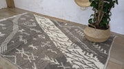 Beni Ouarain Teppich, 235 x 135 cm || 7,71 x 4,43 Fuß - KENZA & CO